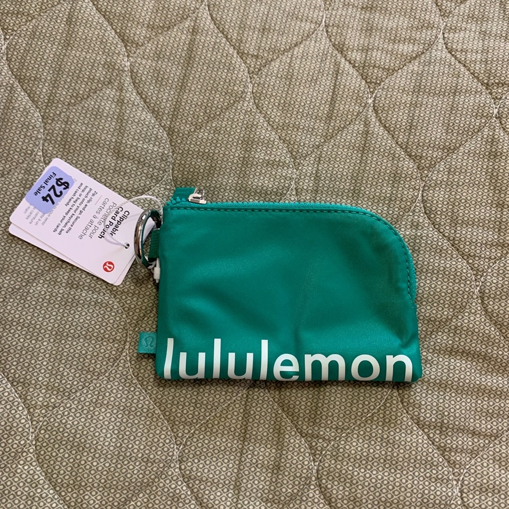 Lululemon Clippable Card Pouch